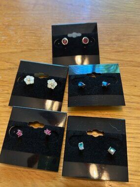 5 Pair Earring Bundle – Cute Everyday Studs | Mix of Colors